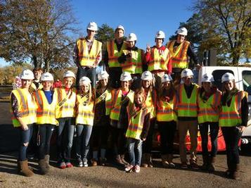 Building Leaders Homecoming Float