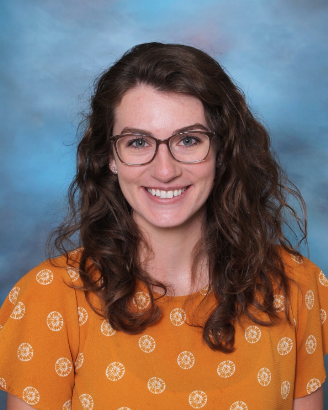 Image of Nicole Budnik