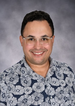 Chaviano, Gustavo